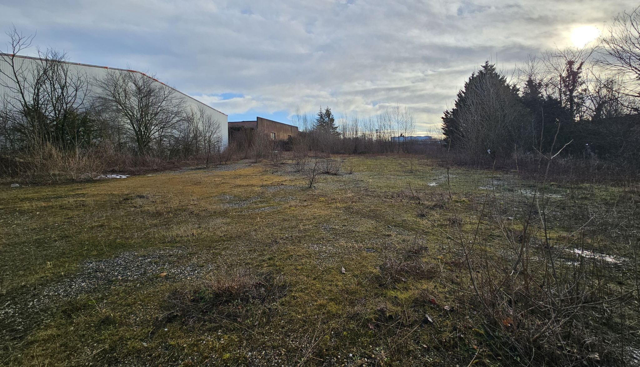 consultez le detail d'une annonce bonne visite · à Charvieu · 425 000 €