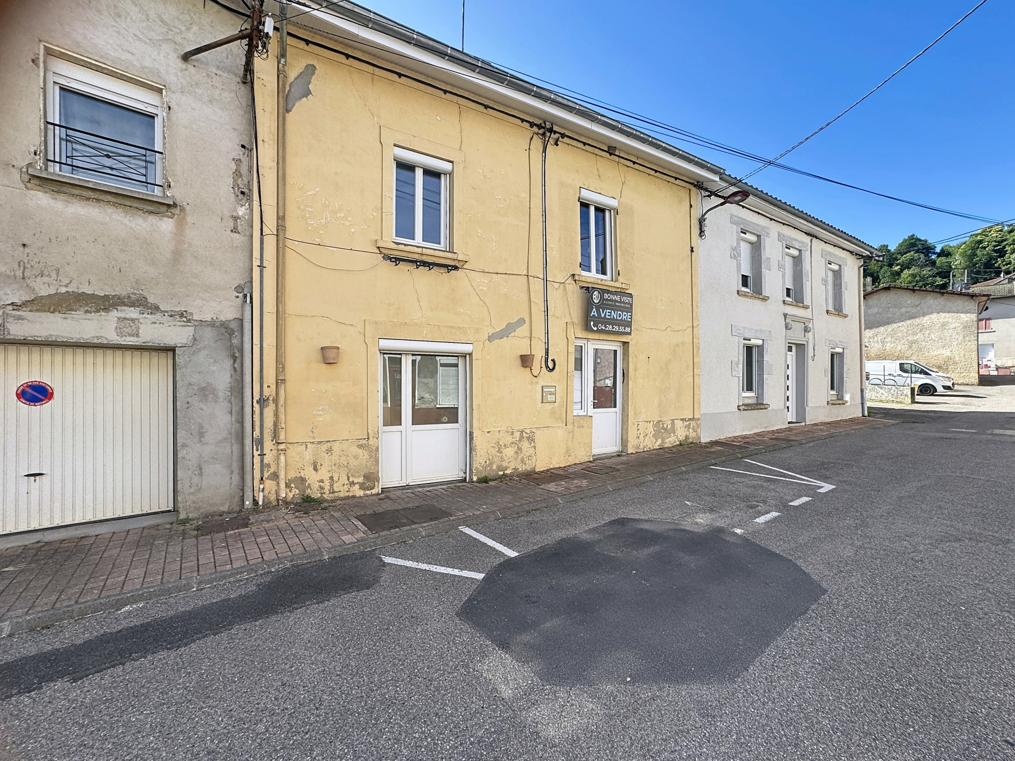 Maison 4 pièces 90 m² · à Artas · 90 m² · 150 000 €